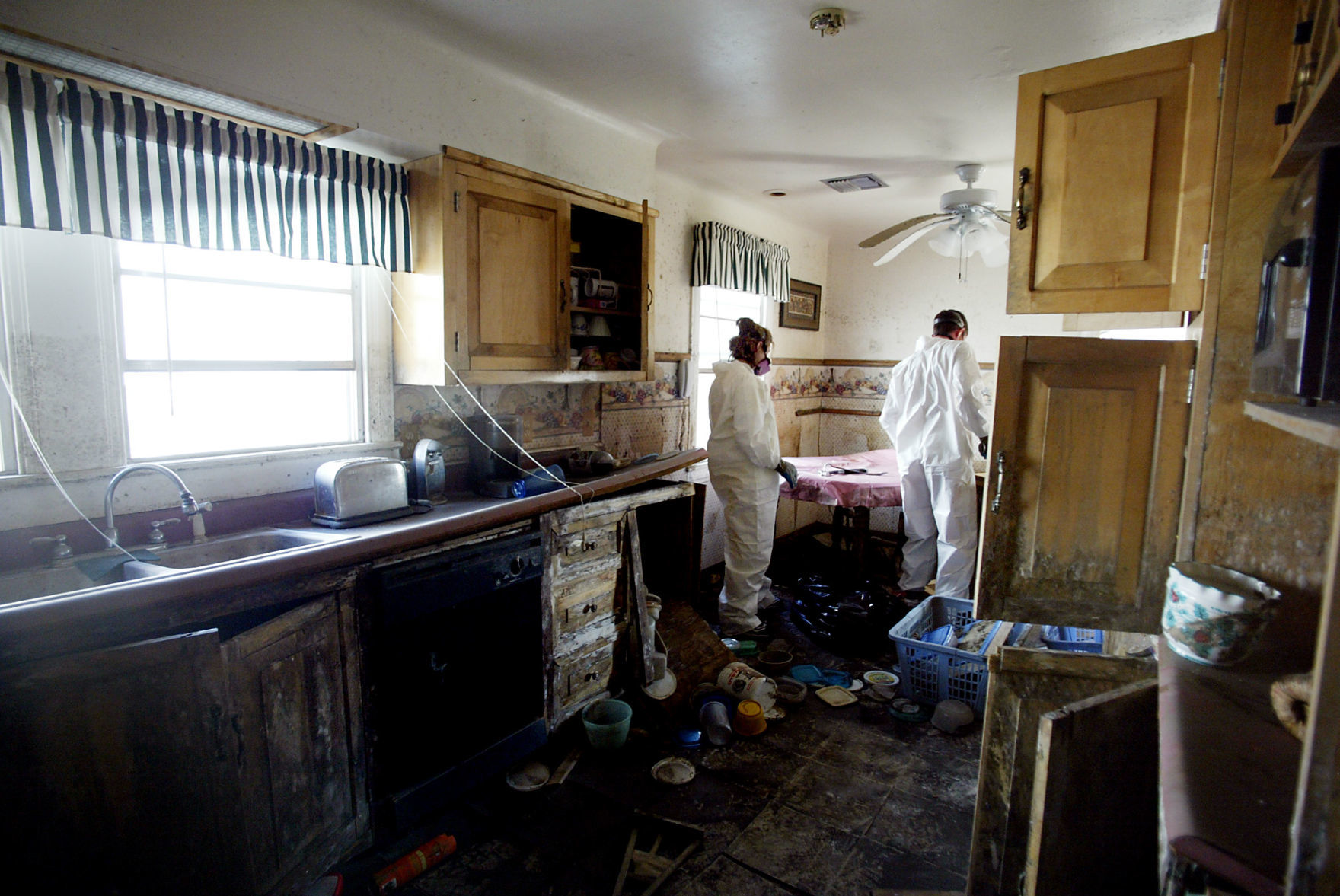 2005-After-Katrina-042